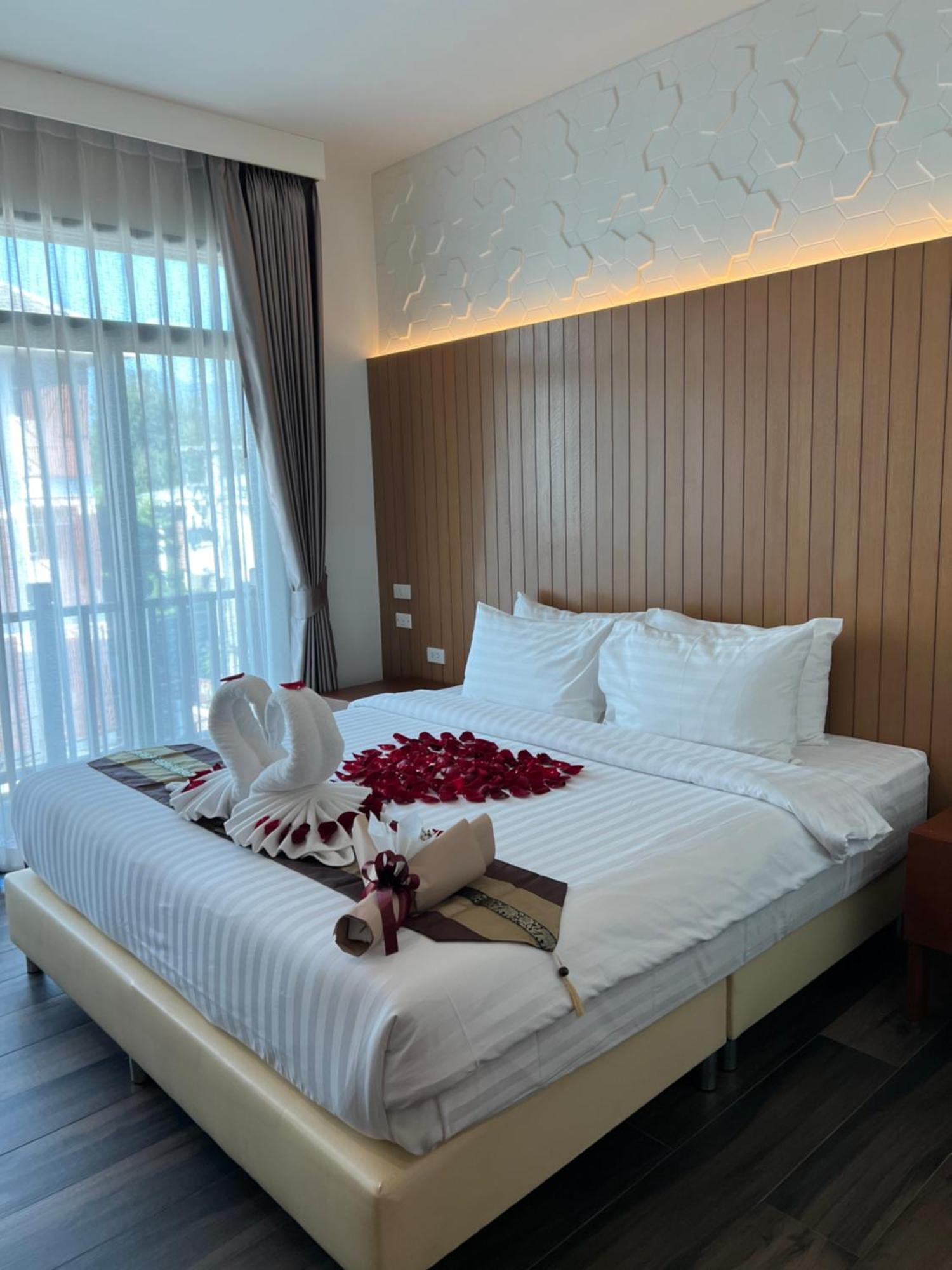 Baannalin Hometel บ้านนลิน โฮมเทล — Photos 3